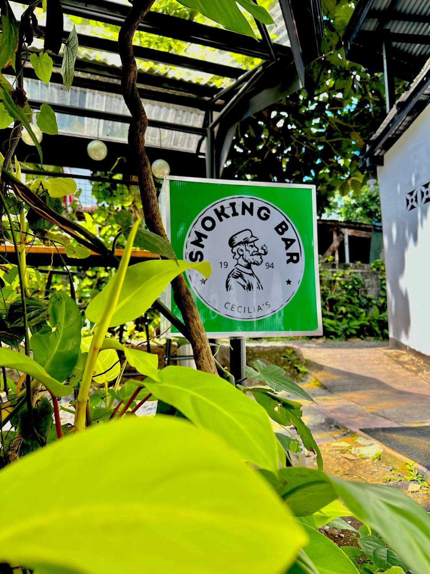 Fernando's Hotel Sorsogon Exterior foto